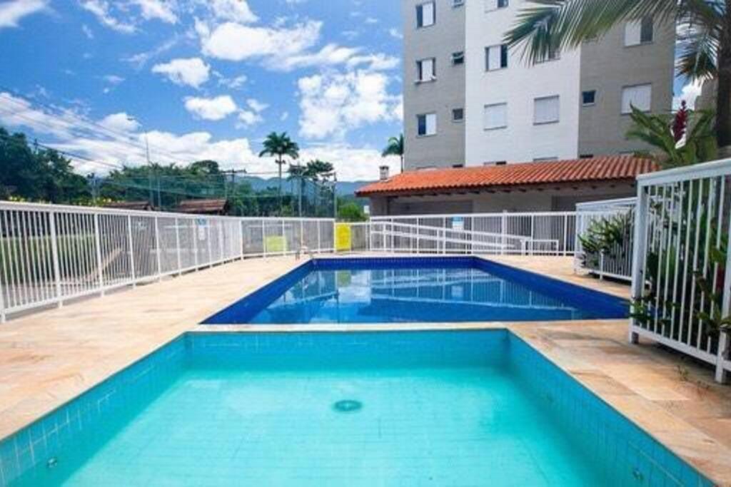 Apartamento Ubatuba - Ar Condicionado, Estacionamento, Elevador, Portaria 24H - Wifi Gratis! - Jardim Das Palmeiras Exterior foto